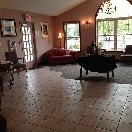 Ourguest Inn & Suites Downtown Port Clinton Extérieur photo